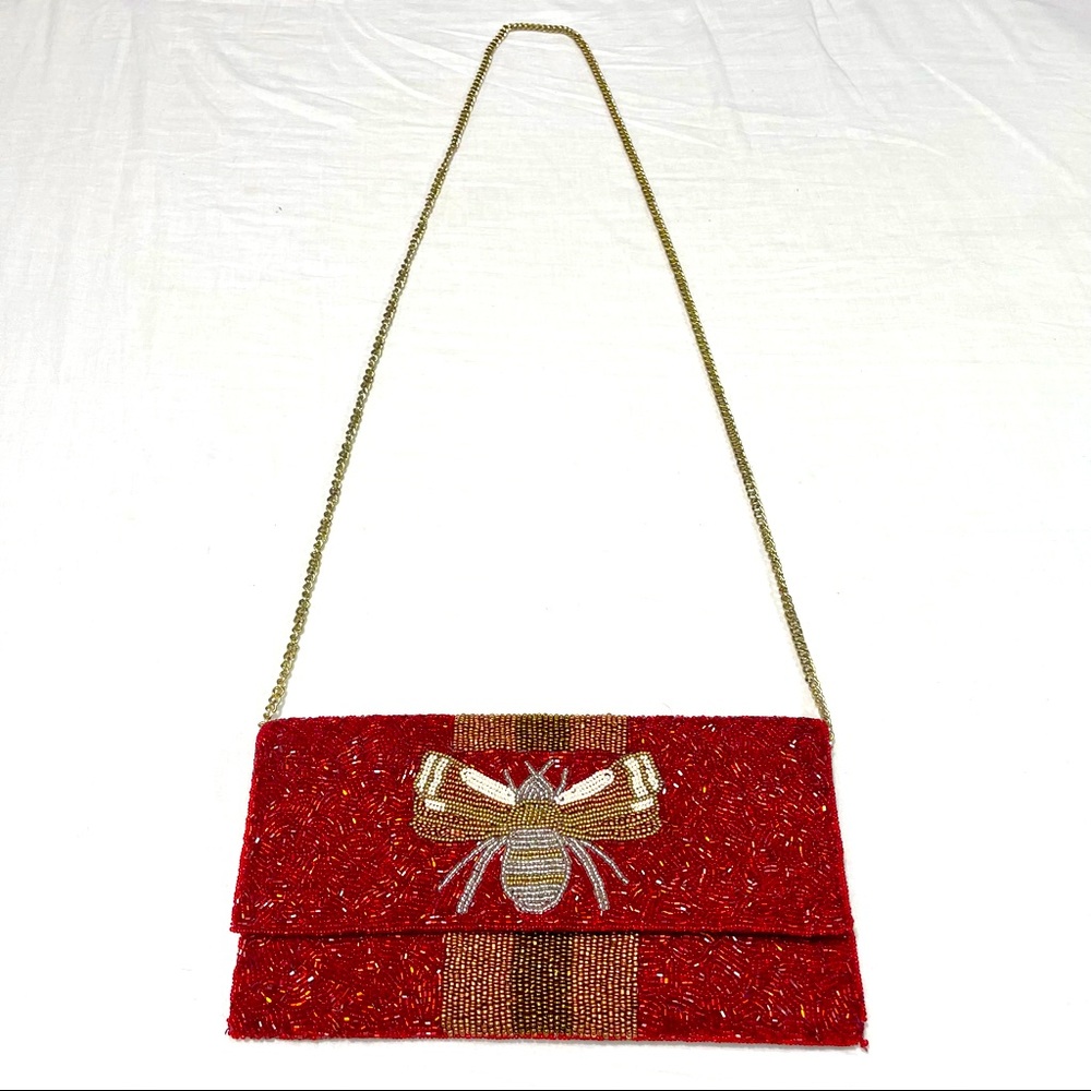 Red Beaded CLUTCH With Bee Design! 😍